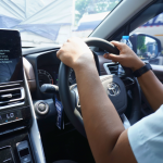 Safety Driving: Teknologi Dan Strategi Mengurangi Risiko