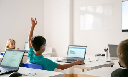 Edukasi Digital: Aplikasi Dan Platform Pembelajaran Terbaik