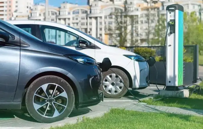 Tren Mobil Listrik Di Indonesia: Masa Depan Otomotif