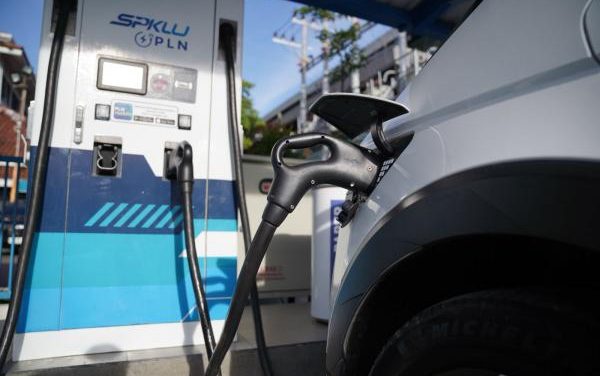 Tren Kendaraan Listrik Di Indonesia