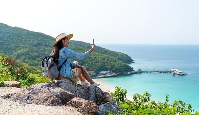 Tren Traveling Kekinian: Destinasi Dan Pengalaman Unik