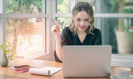 Kunci Sukses Hidup Seimbang Di Era Digital