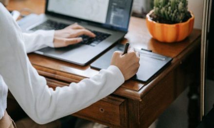 Aktivitas Kreatif Dan Hobi Digital Di Era Modern