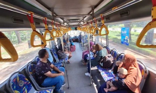 Transportasi Umum Mengalami Peningkatan Pengguna