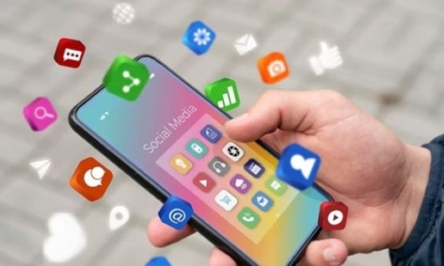 Evolusi Media News Di Era Internet Dan Media Sosial