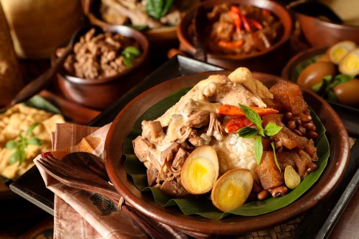 Ragam Kuliner Tradisional Indonesia Yang Masih Populer